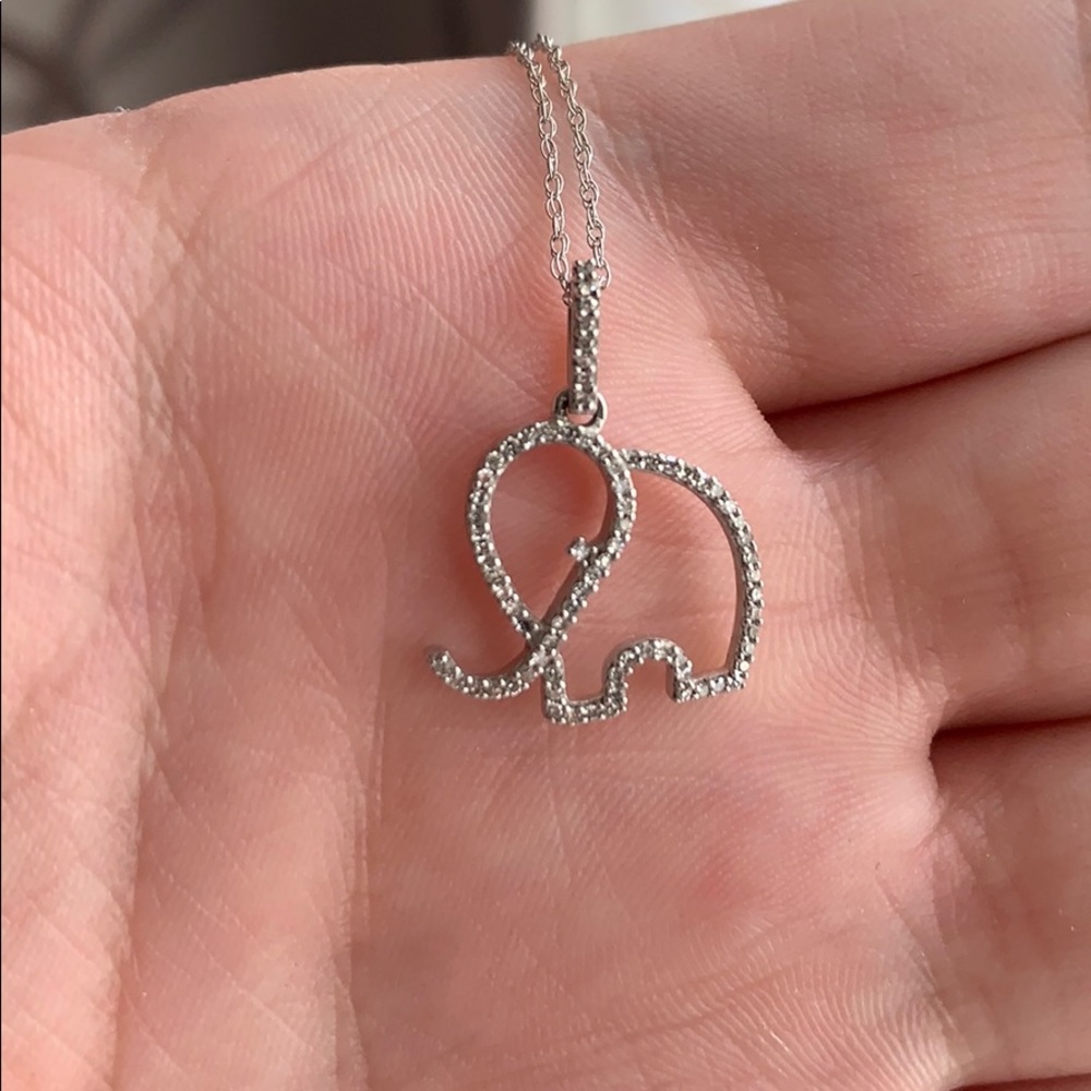 Zales elephant necklace